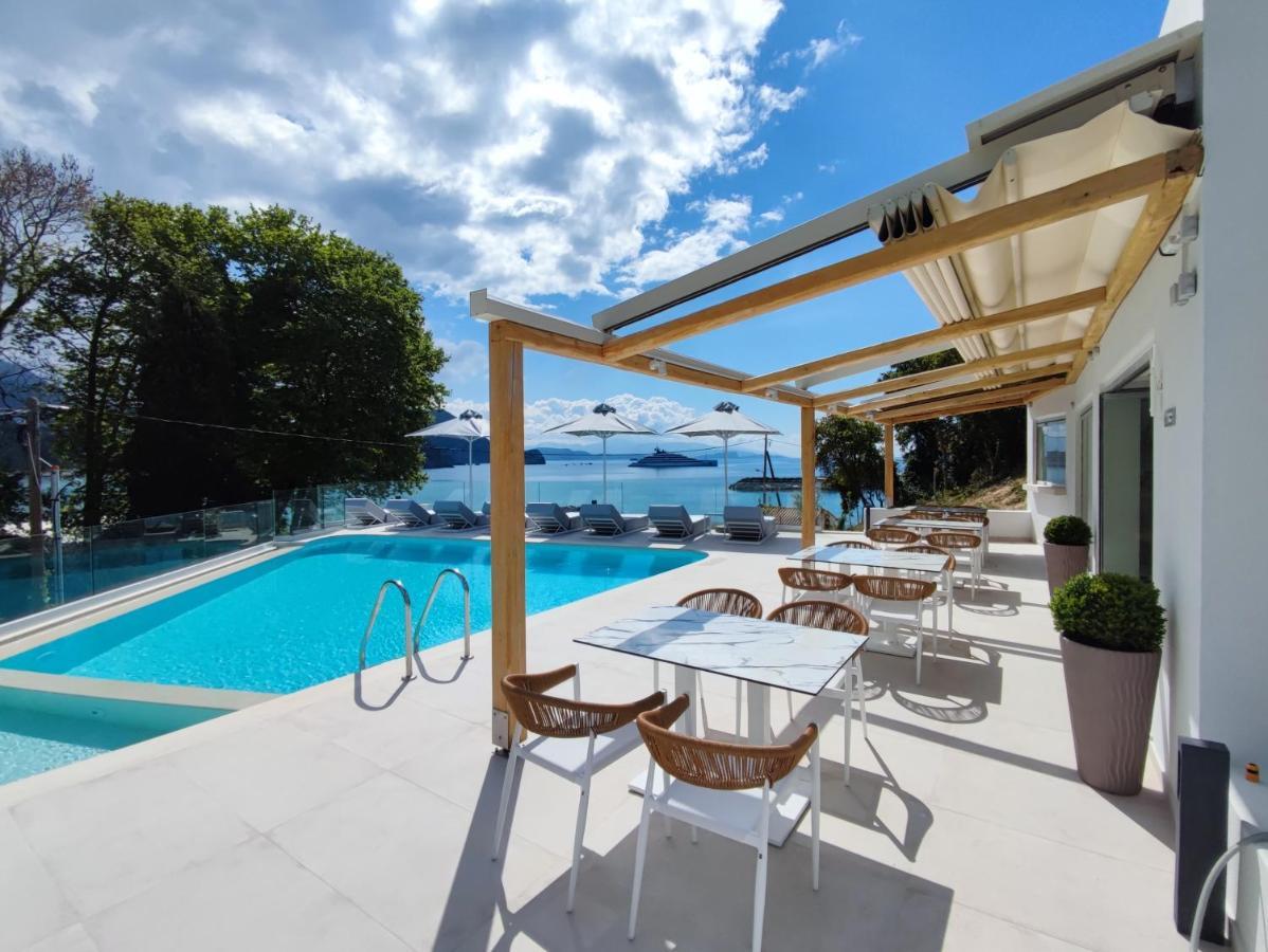 Alboro Seaside Suites ปาร์กา ภายนอก รูปภาพ