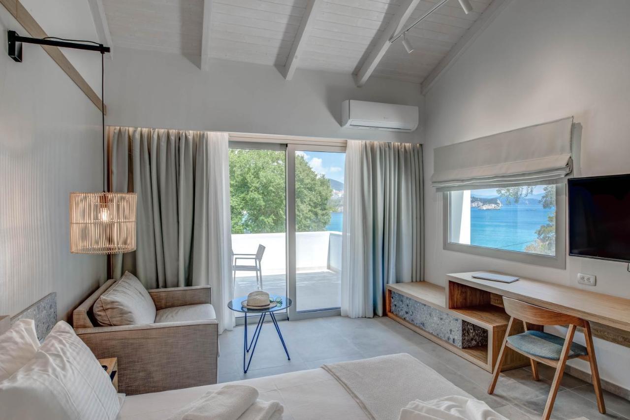 Alboro Seaside Suites ปาร์กา ภายนอก รูปภาพ