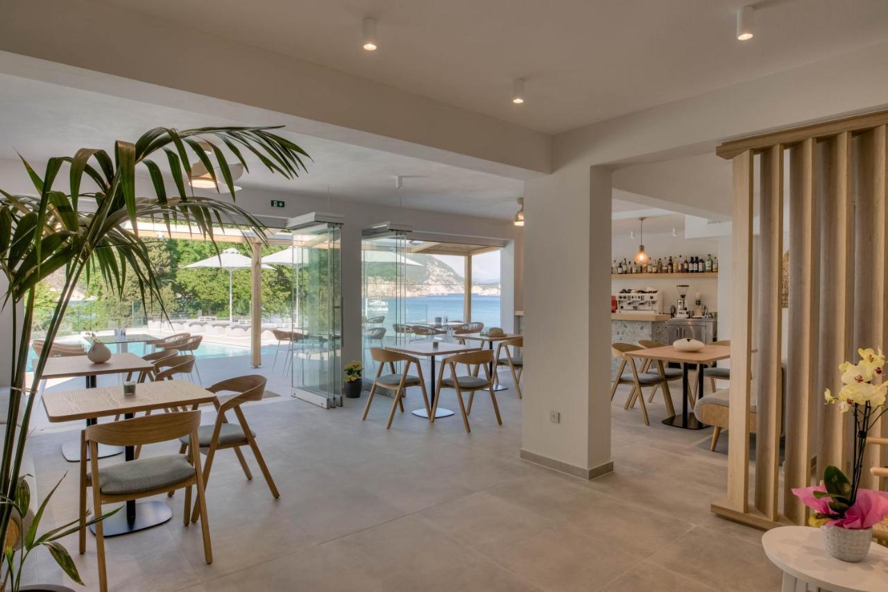 Alboro Seaside Suites ปาร์กา ภายนอก รูปภาพ