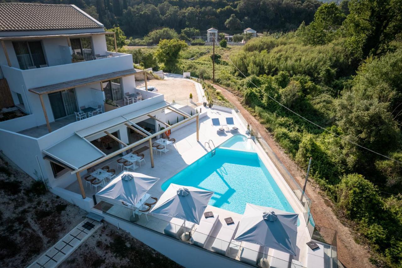 Alboro Seaside Suites ปาร์กา ภายนอก รูปภาพ