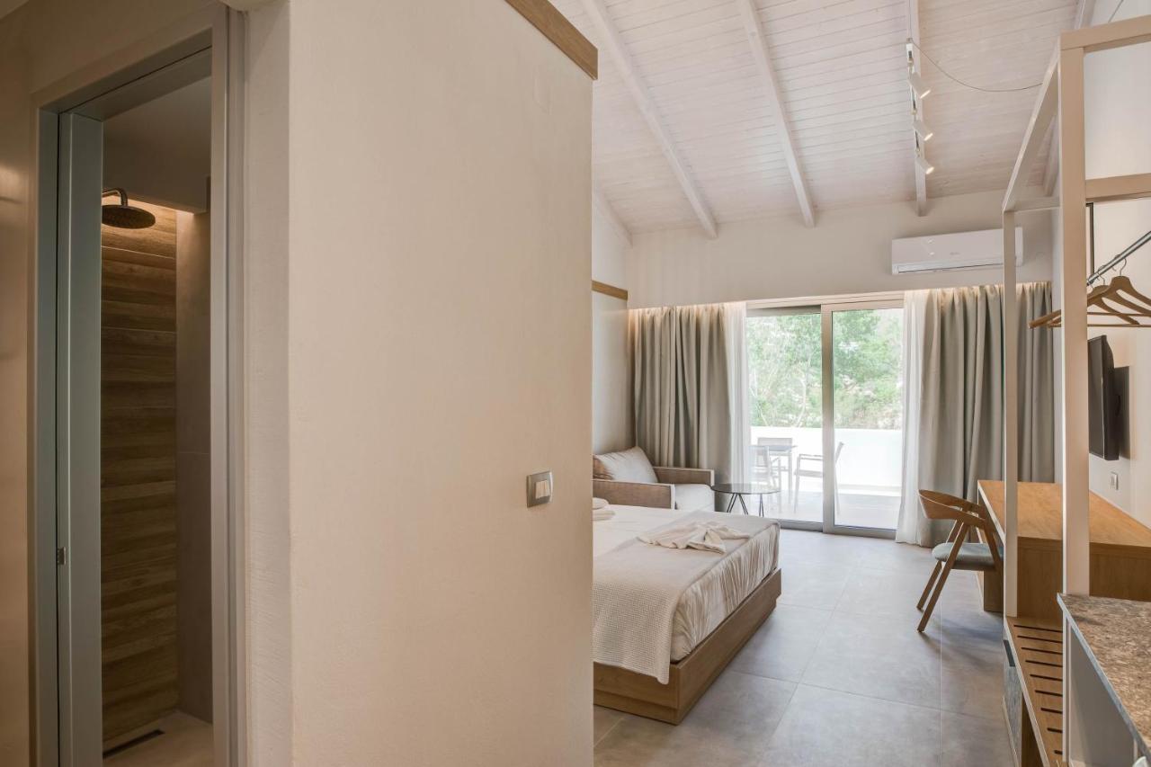 Alboro Seaside Suites ปาร์กา ภายนอก รูปภาพ