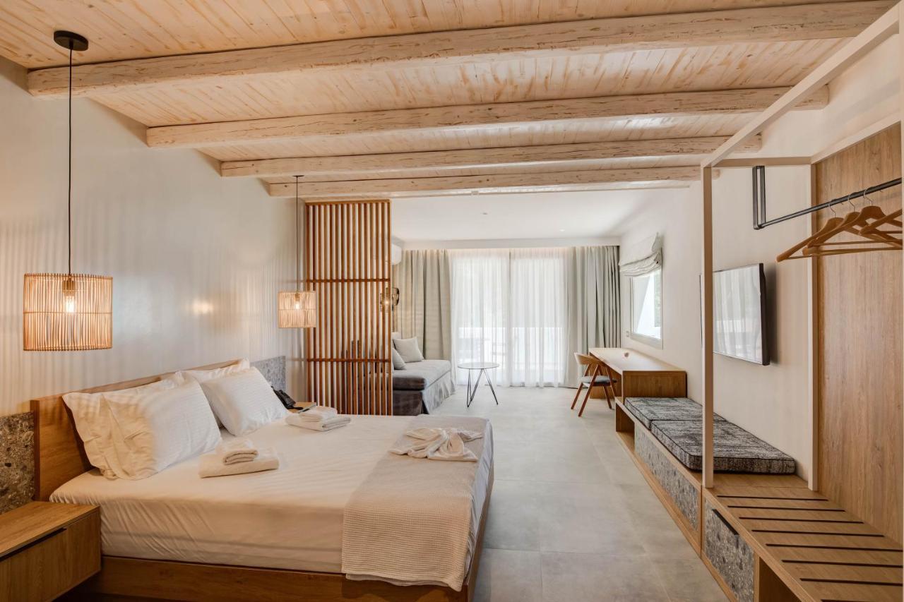 Alboro Seaside Suites ปาร์กา ภายนอก รูปภาพ