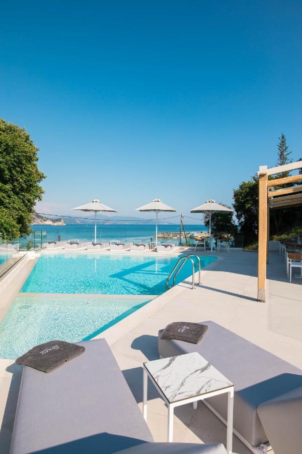 Alboro Seaside Suites ปาร์กา ภายนอก รูปภาพ
