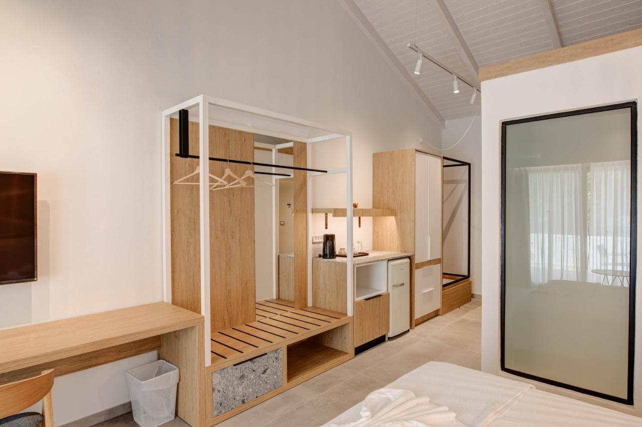 Alboro Seaside Suites ปาร์กา ภายนอก รูปภาพ
