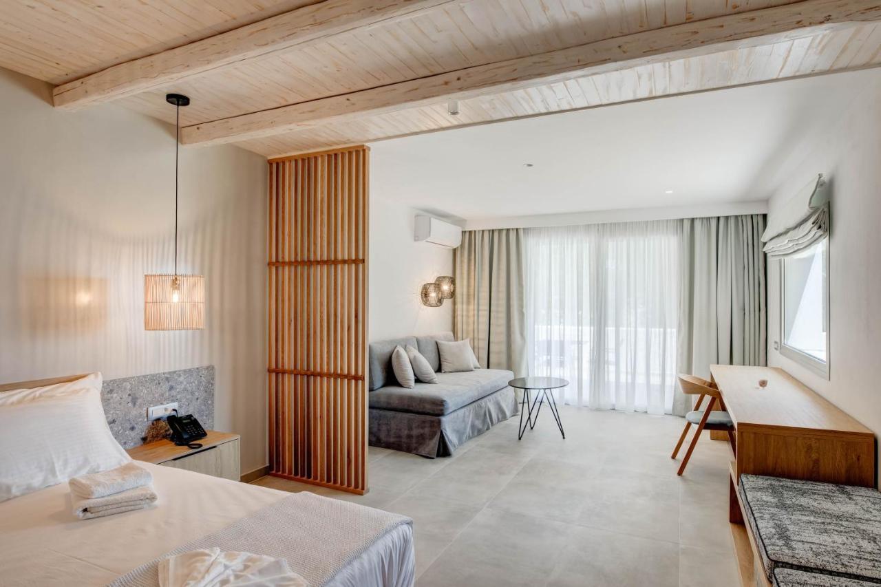 Alboro Seaside Suites ปาร์กา ภายนอก รูปภาพ