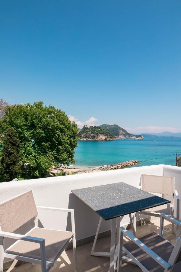 Alboro Seaside Suites ปาร์กา ภายนอก รูปภาพ